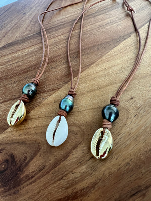 Tahitian Cowrie leather cord